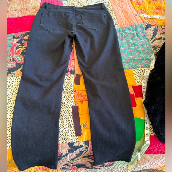 JJill Black Denim Authentic Fit Slim-Leg Ankle jeans Sz 8R - Picture 4 of 9